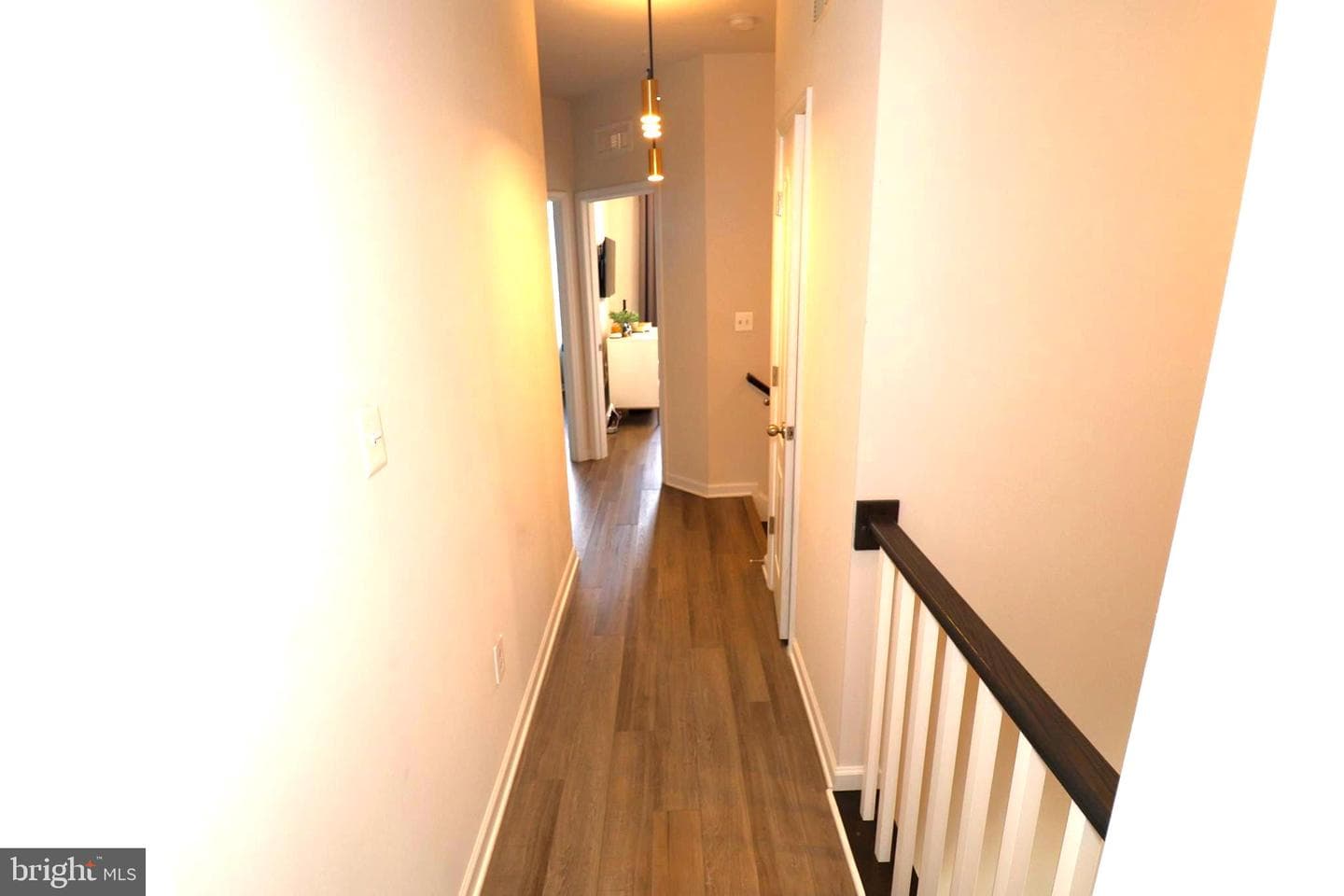 9037 Elk Avenue photo 19