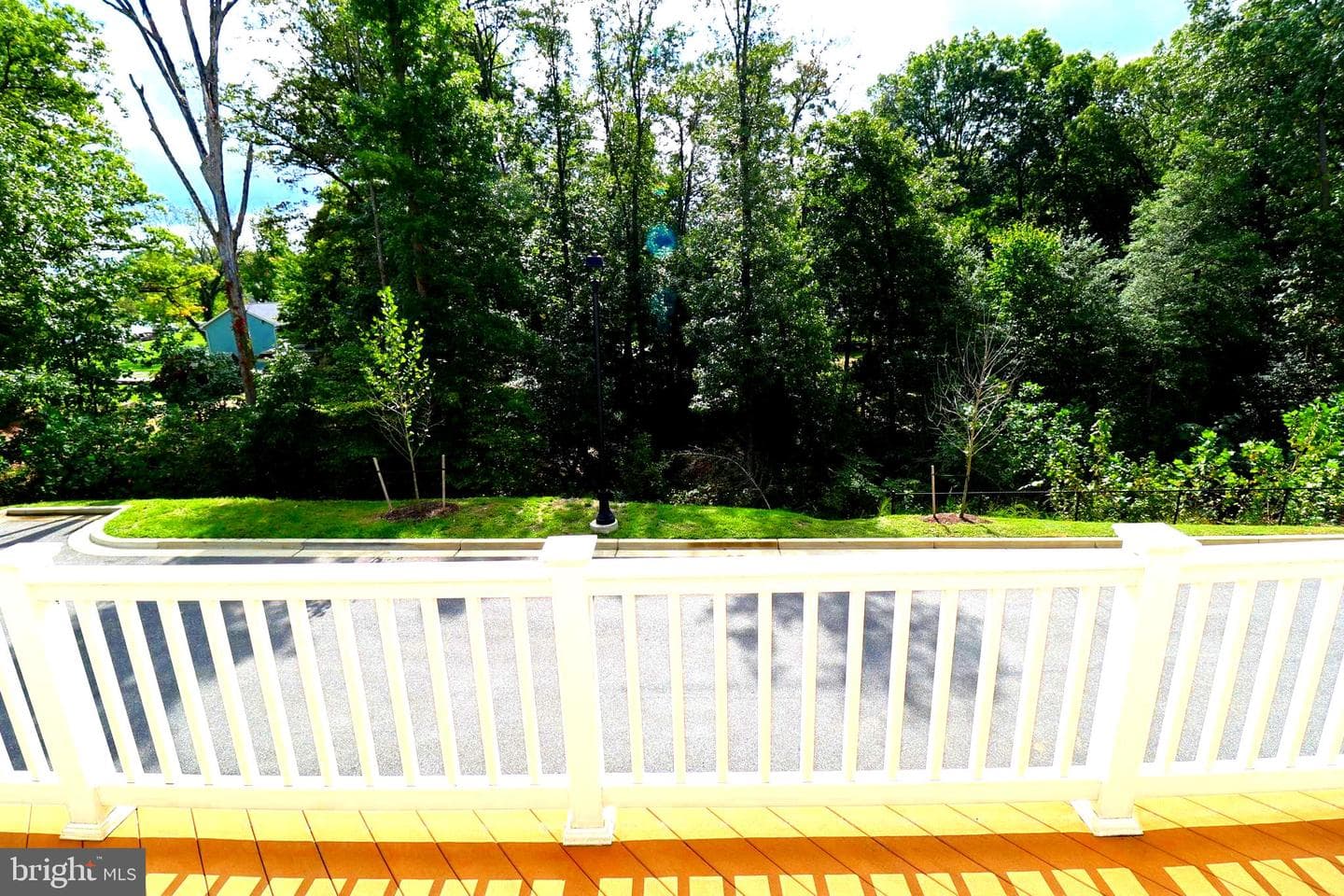 9037 Elk Avenue photo 27
