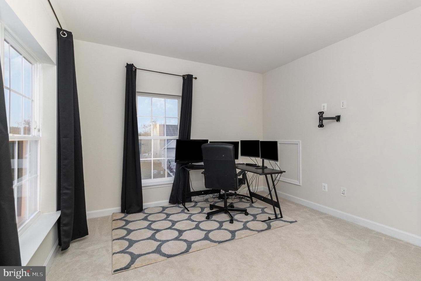 6106 Julia Court photo 33