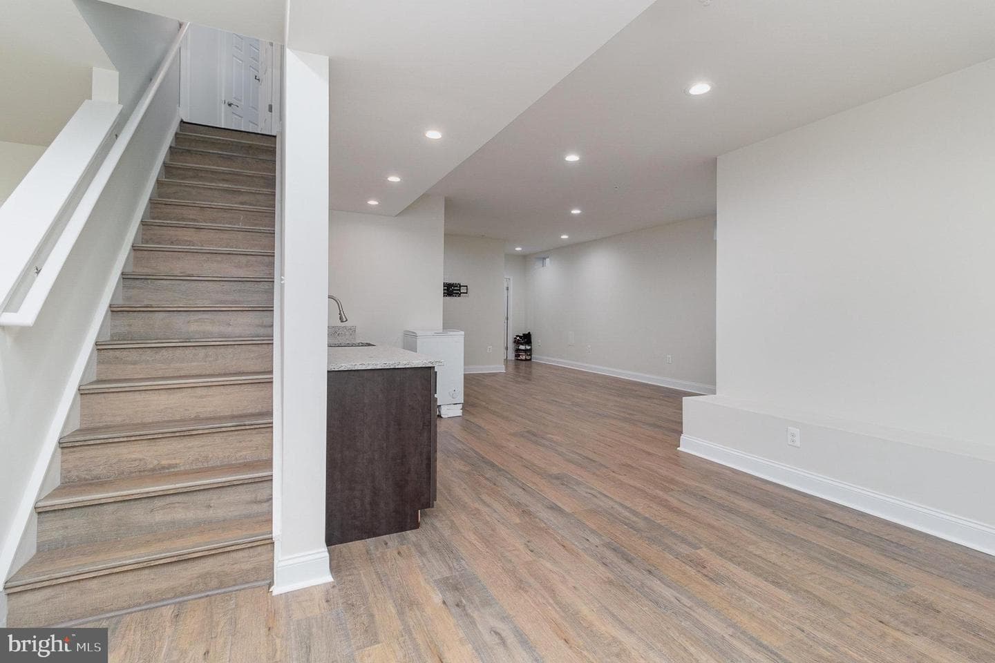 6106 Julia Court photo 46