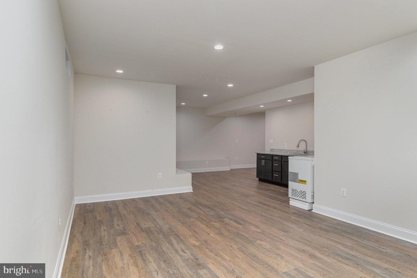 6106 Julia Court photo 48