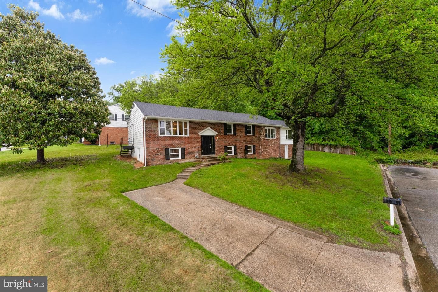 7606 Millrace Road photo 39