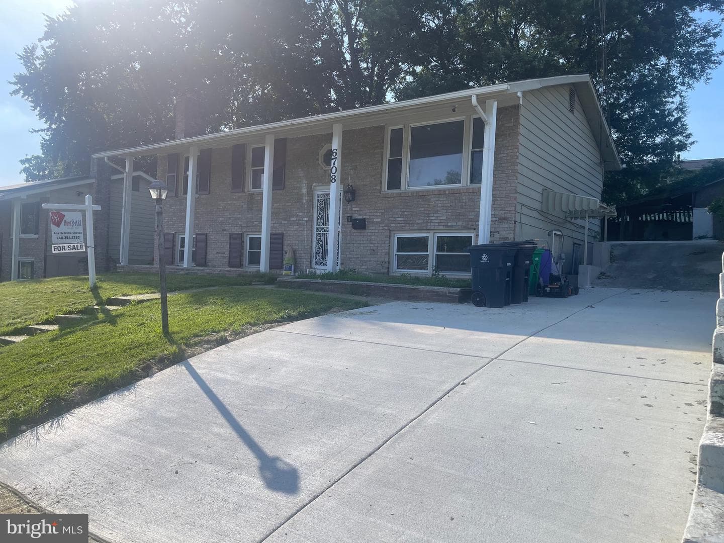 6708 Calmos Street photo 2