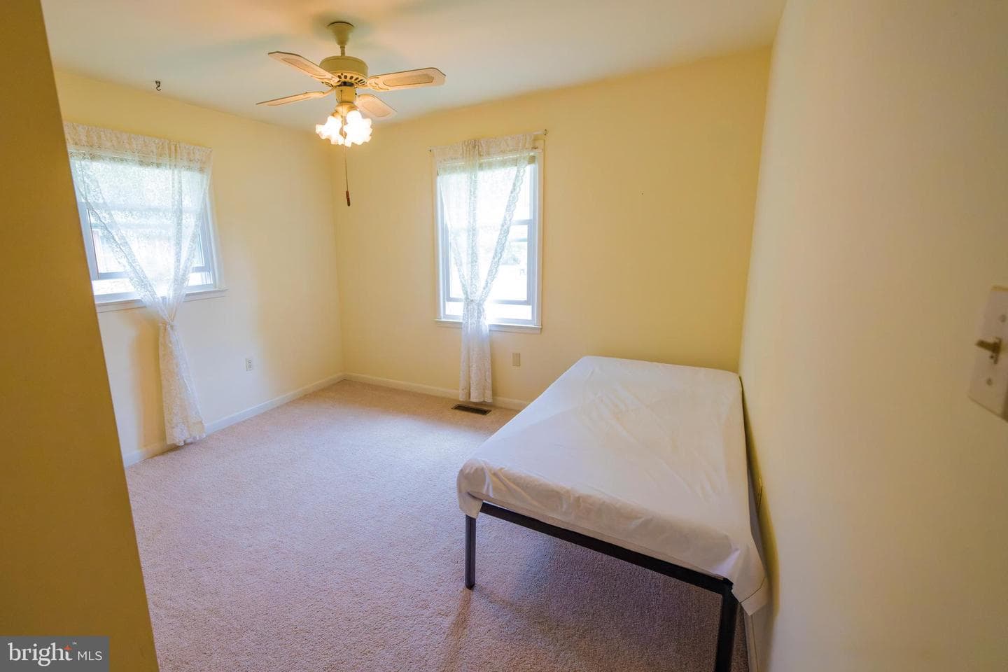 9608 Middleridge Court photo 26
