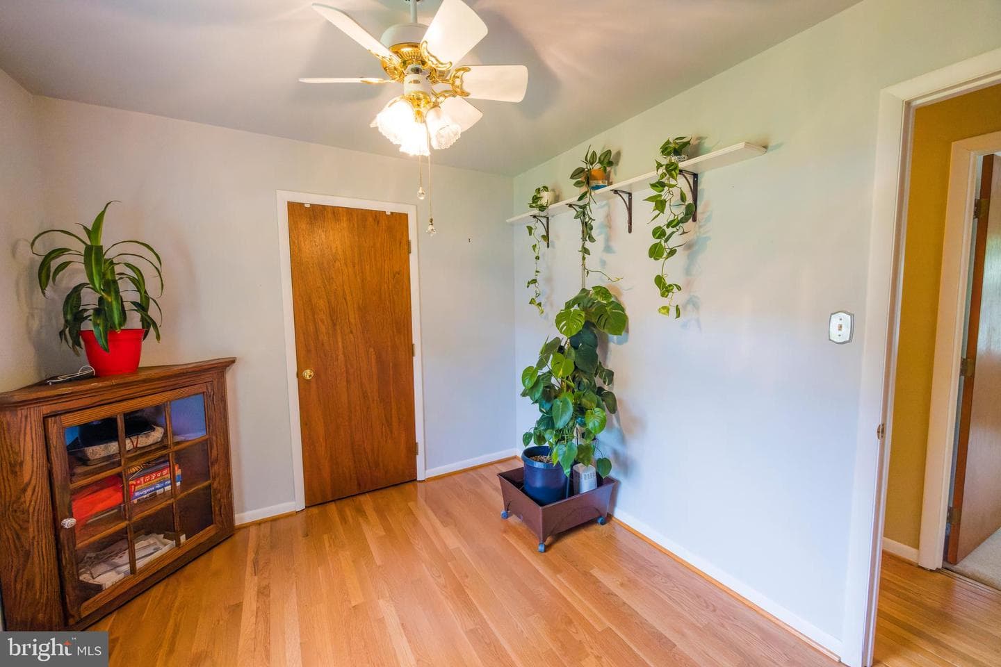 9608 Middleridge Court photo 30