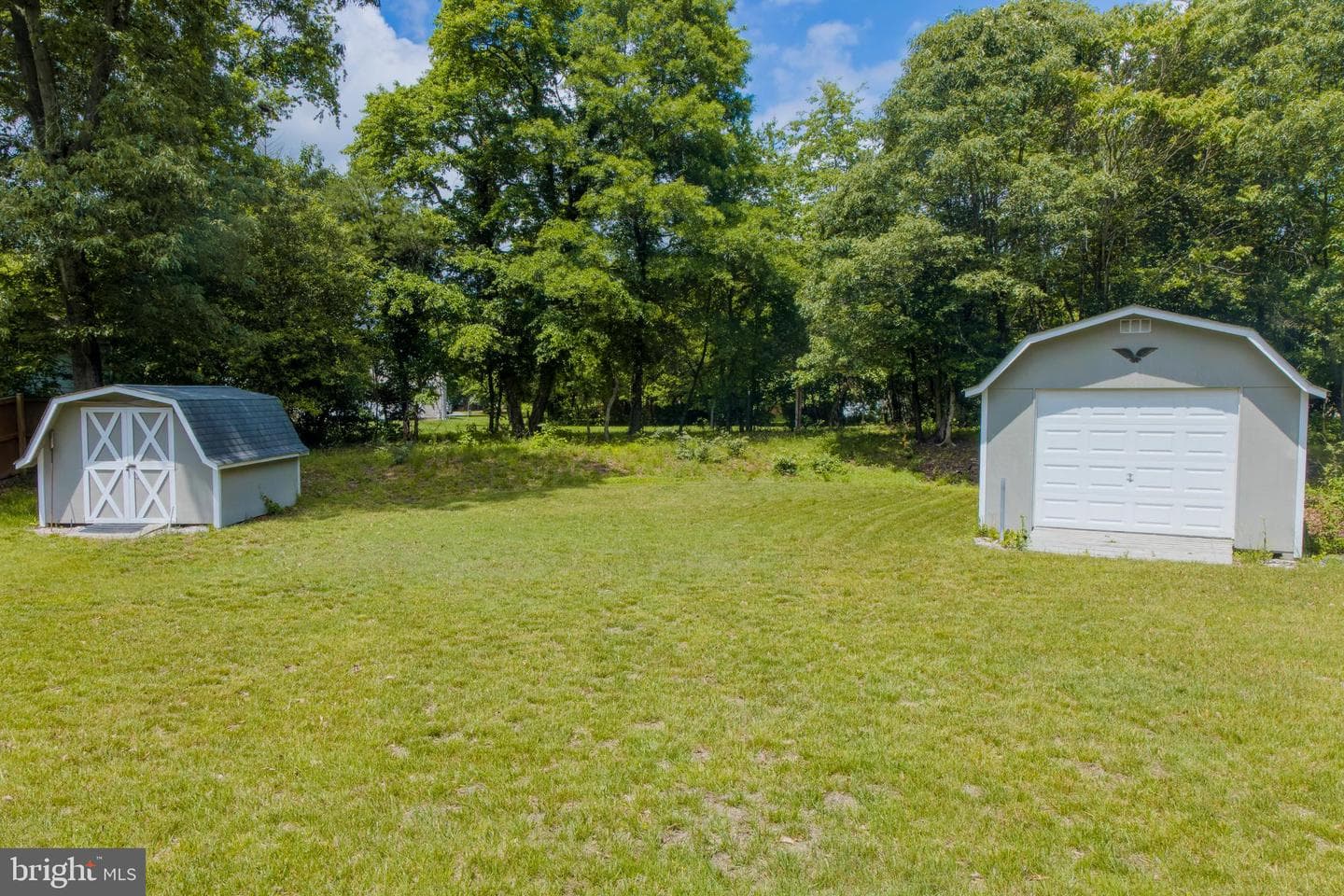 9608 Middleridge Court photo 39