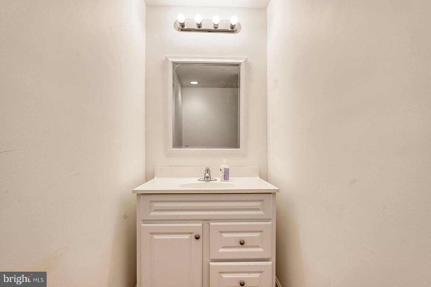 7419 Near Thicket Way photo 45