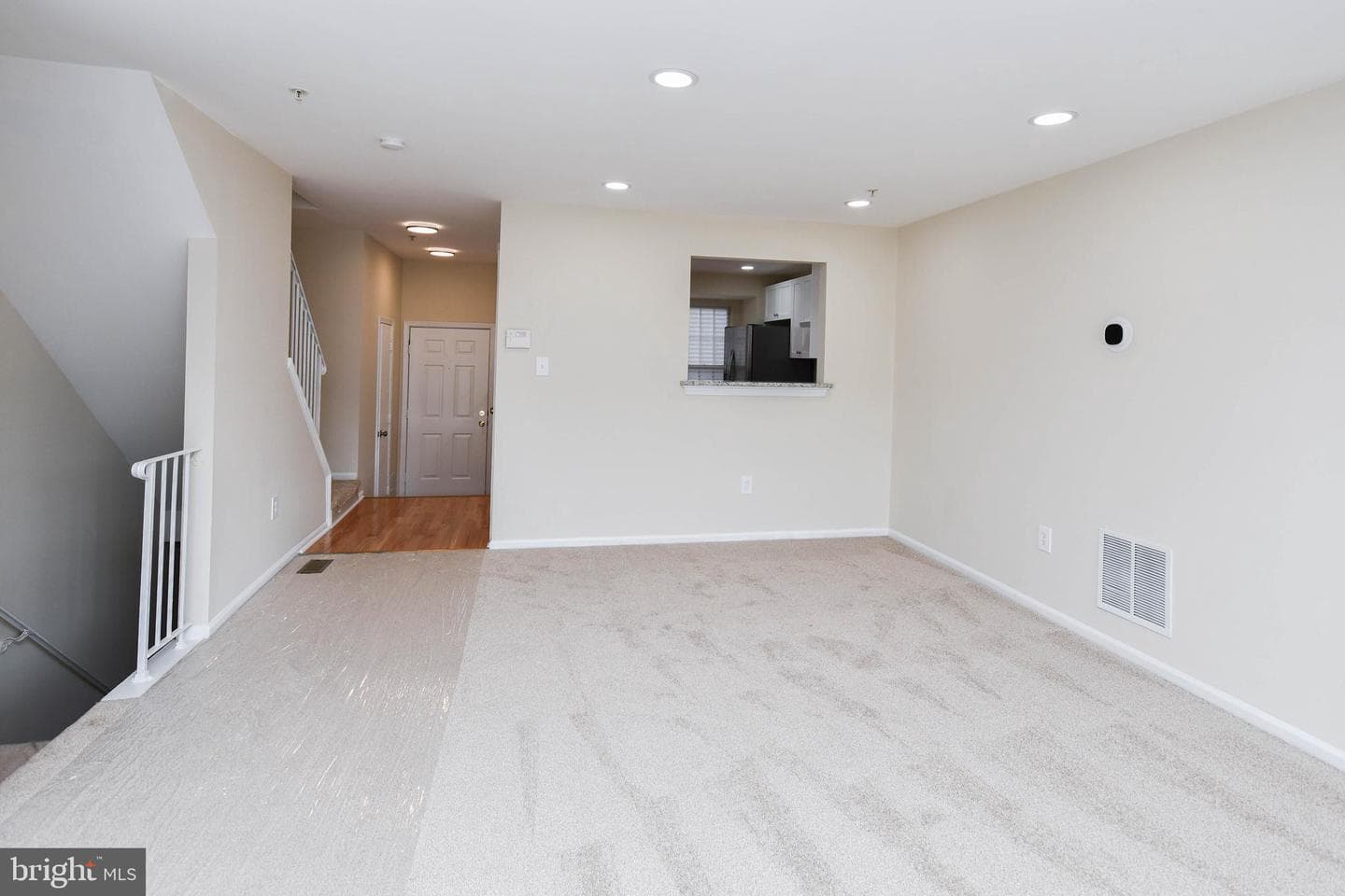 6910 Opal Place photo 11