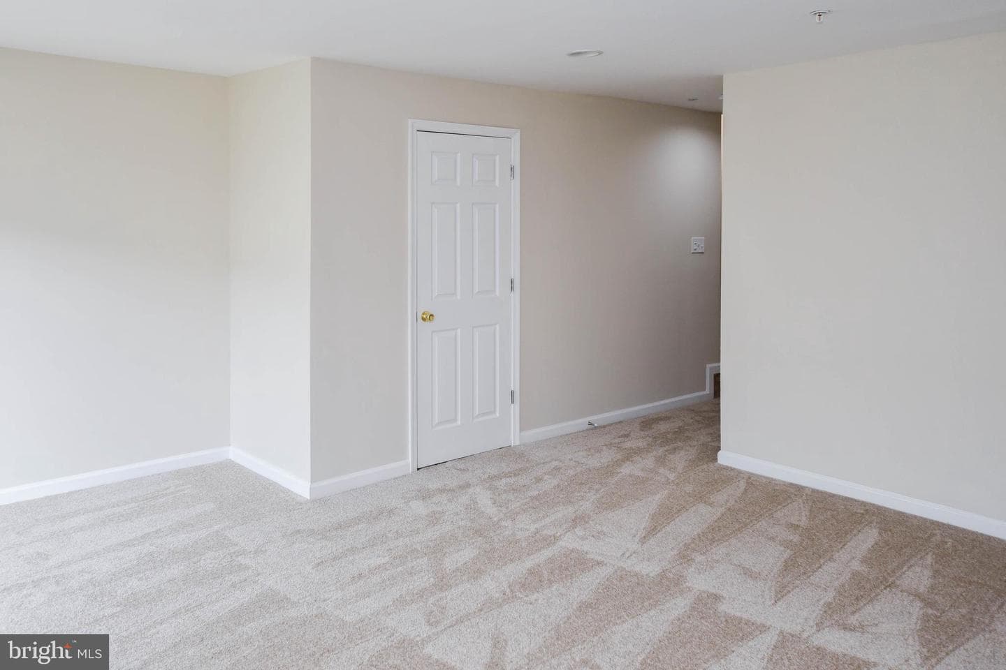 6910 Opal Place photo 38