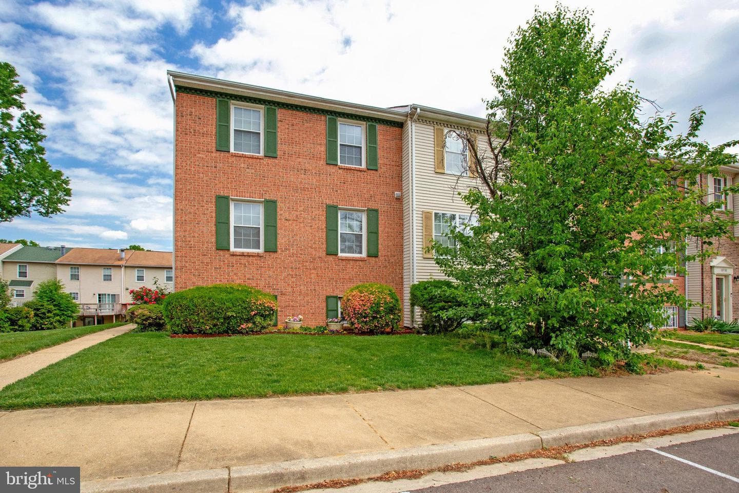 10734 Castleton Way photo 10