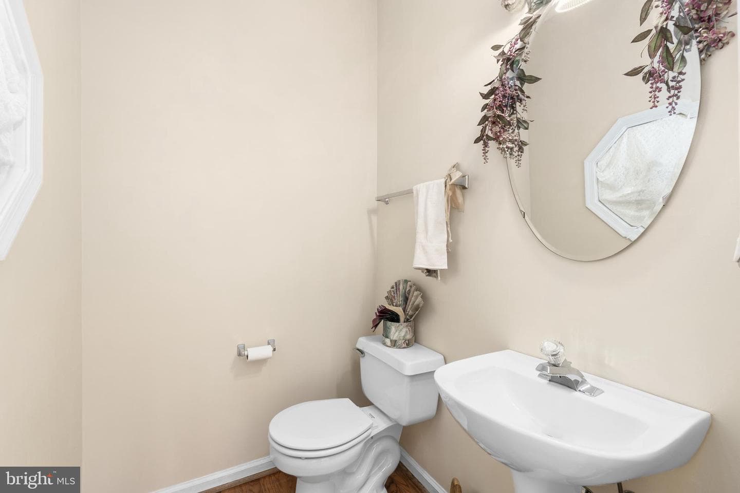 10309 Grandhaven Avenue photo 12