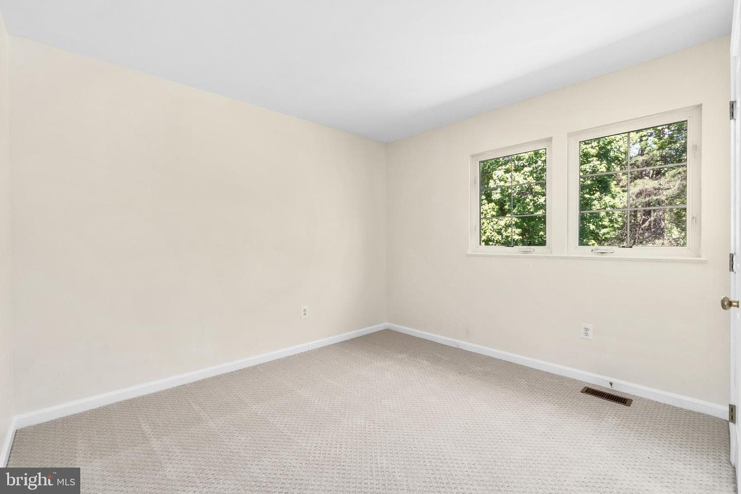 10309 Grandhaven Avenue photo 14