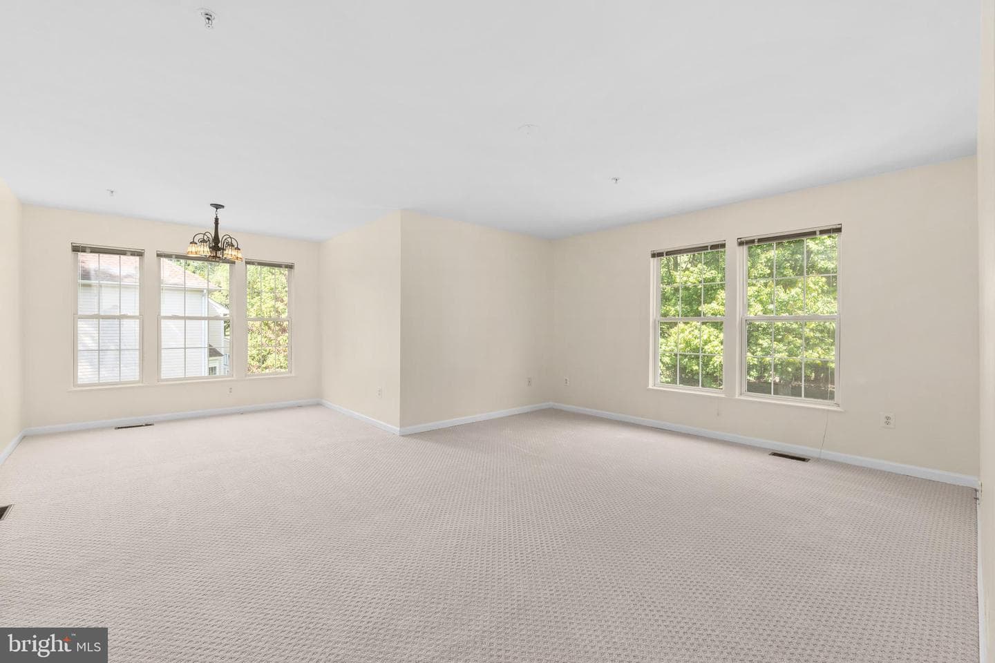 10309 Grandhaven Avenue photo 22