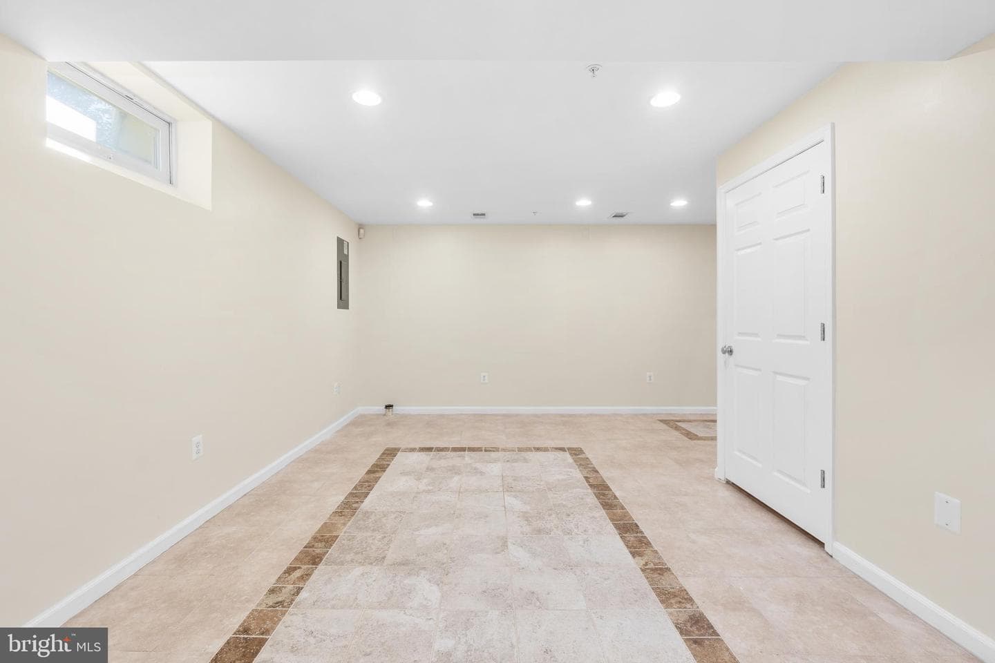 10309 Grandhaven Avenue photo 30