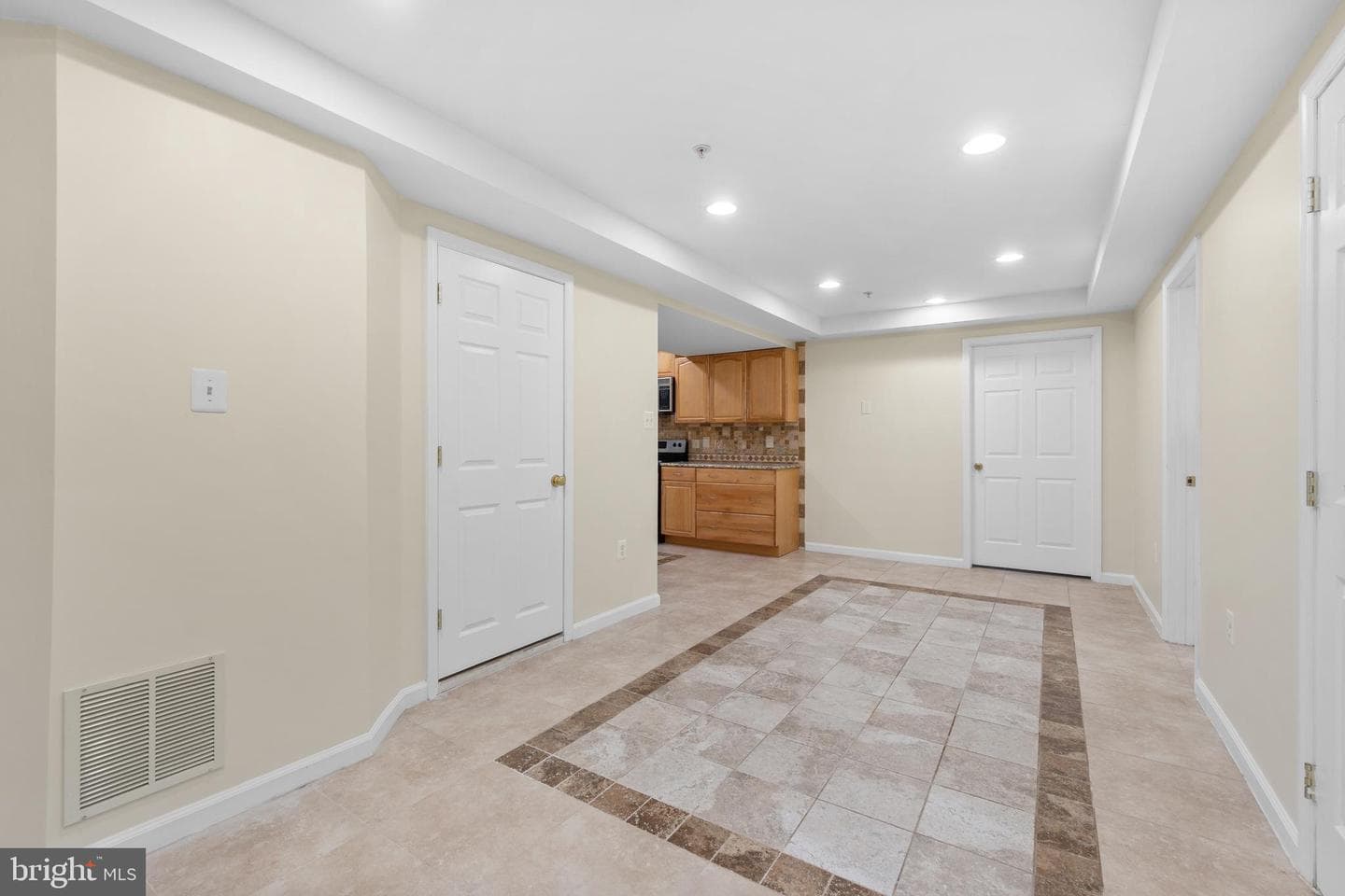 10309 Grandhaven Avenue photo 33