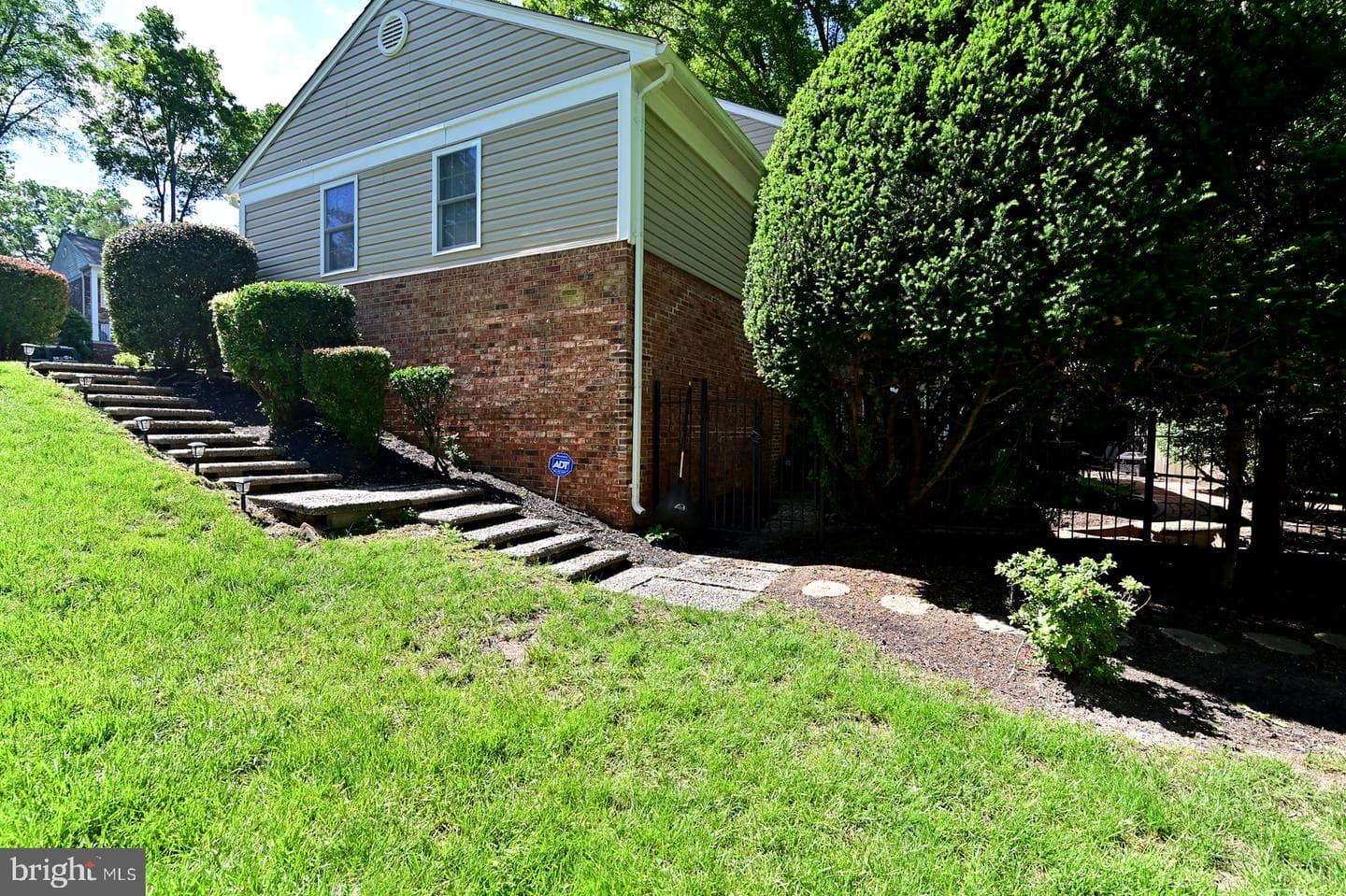 8501 Oldham Drive photo 37