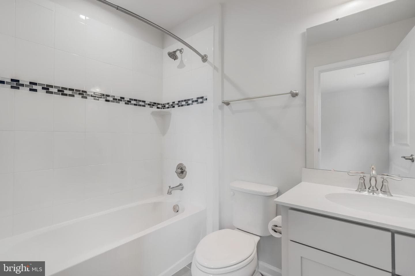 304 Baden Court photo 26