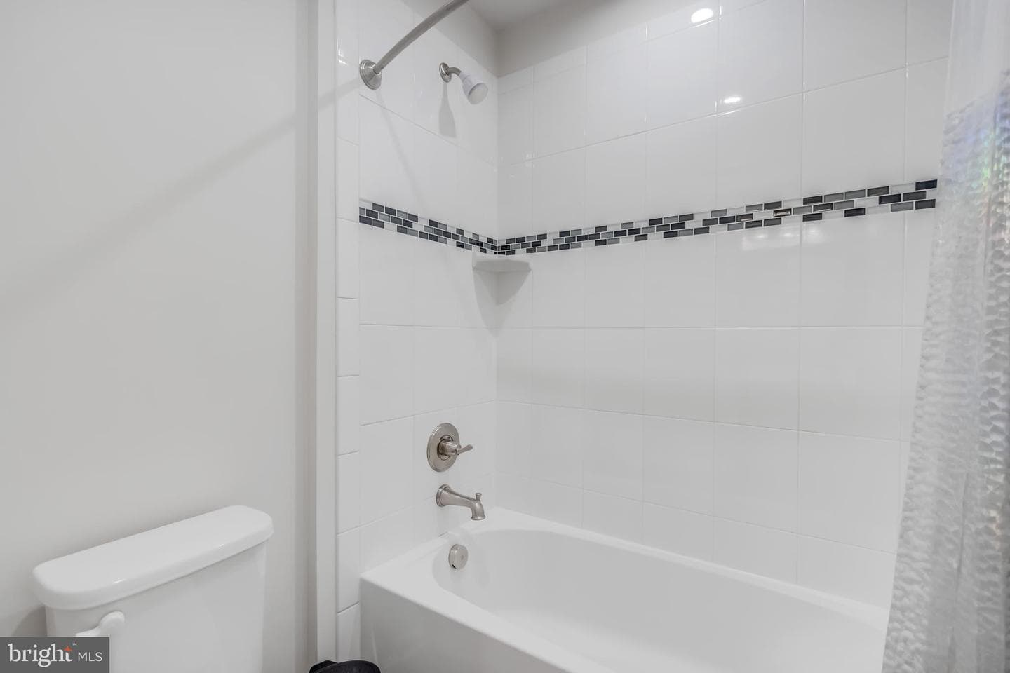 304 Baden Court photo 31