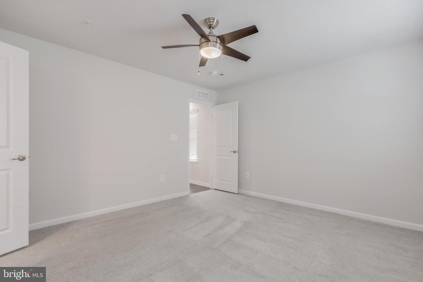 304 Baden Court photo 33