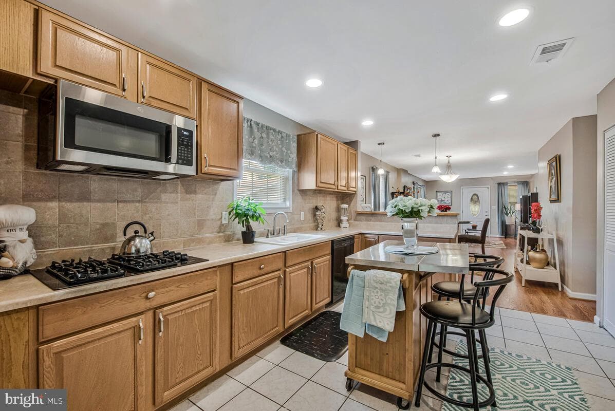 1106 Cypresstree Drive photo 13