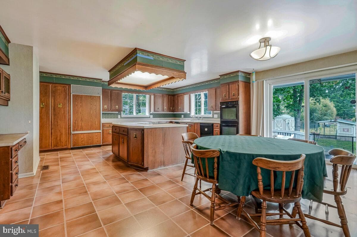 5103 Armand Avenue photo 24