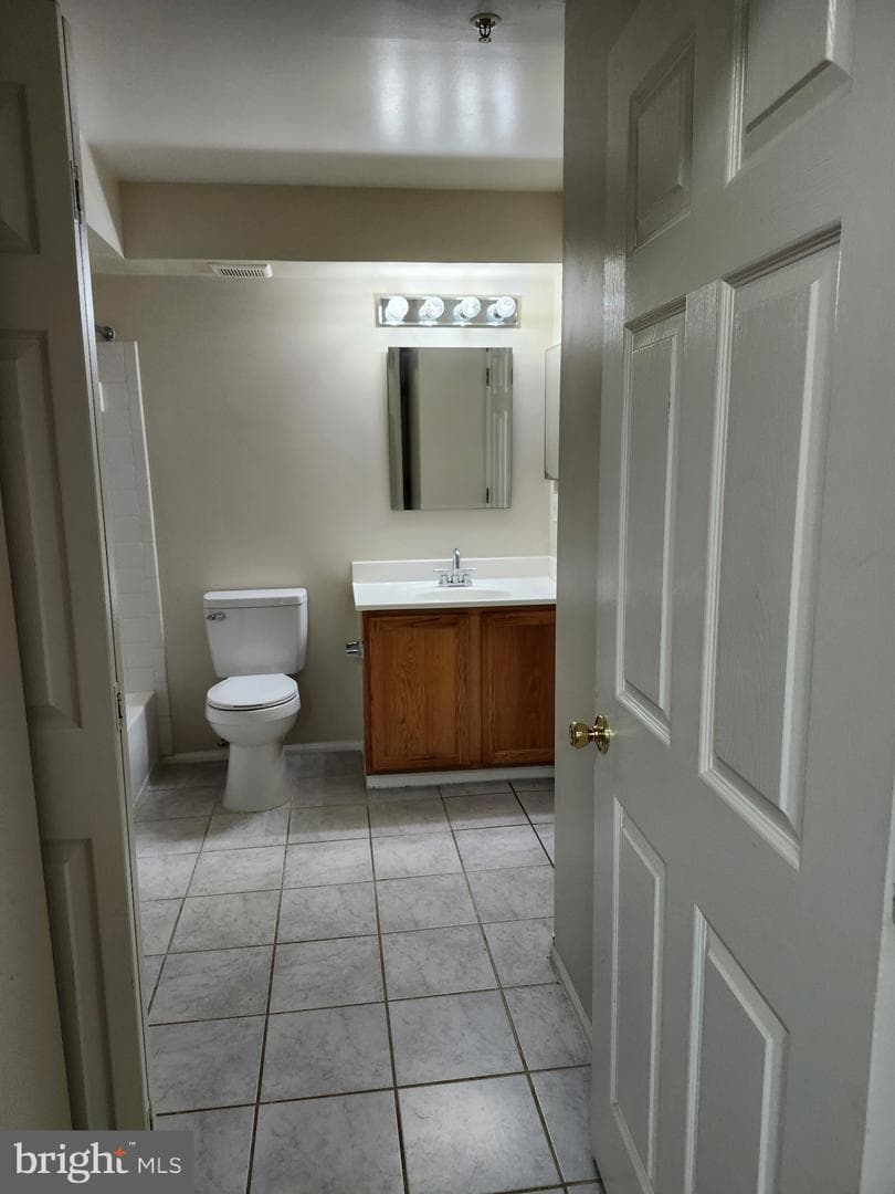 14100 Farnsworth Lane #2108 photo 12