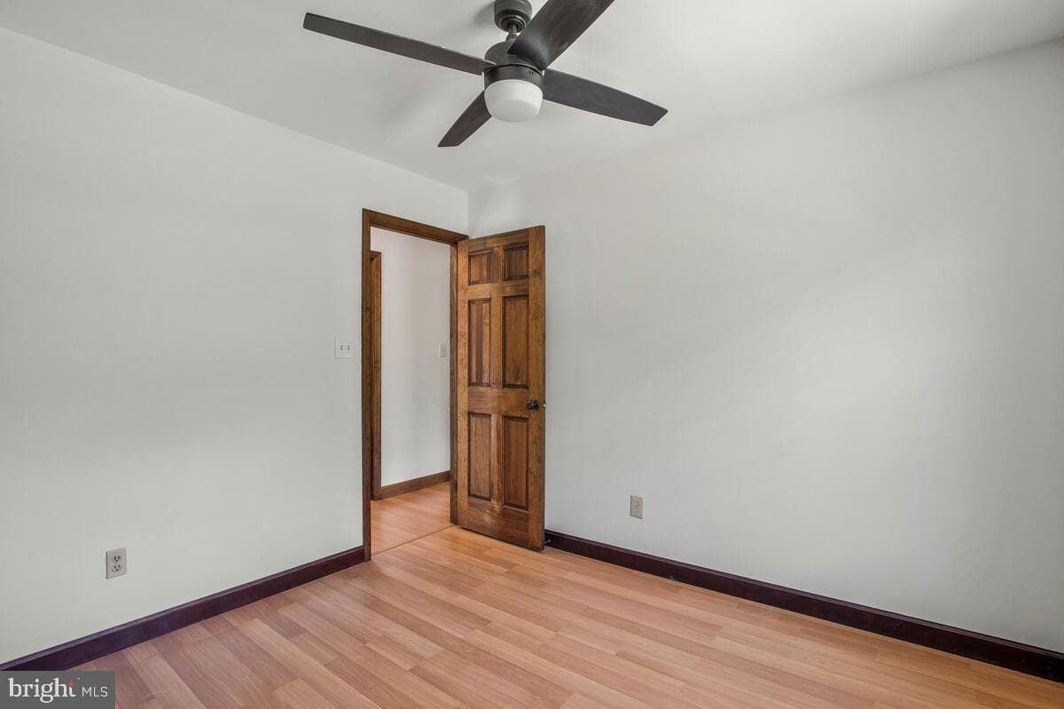 6327 Joslyn Place photo 26