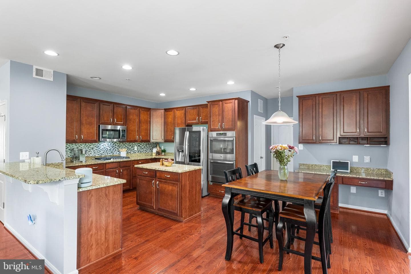 13704 Loganville Street photo 5