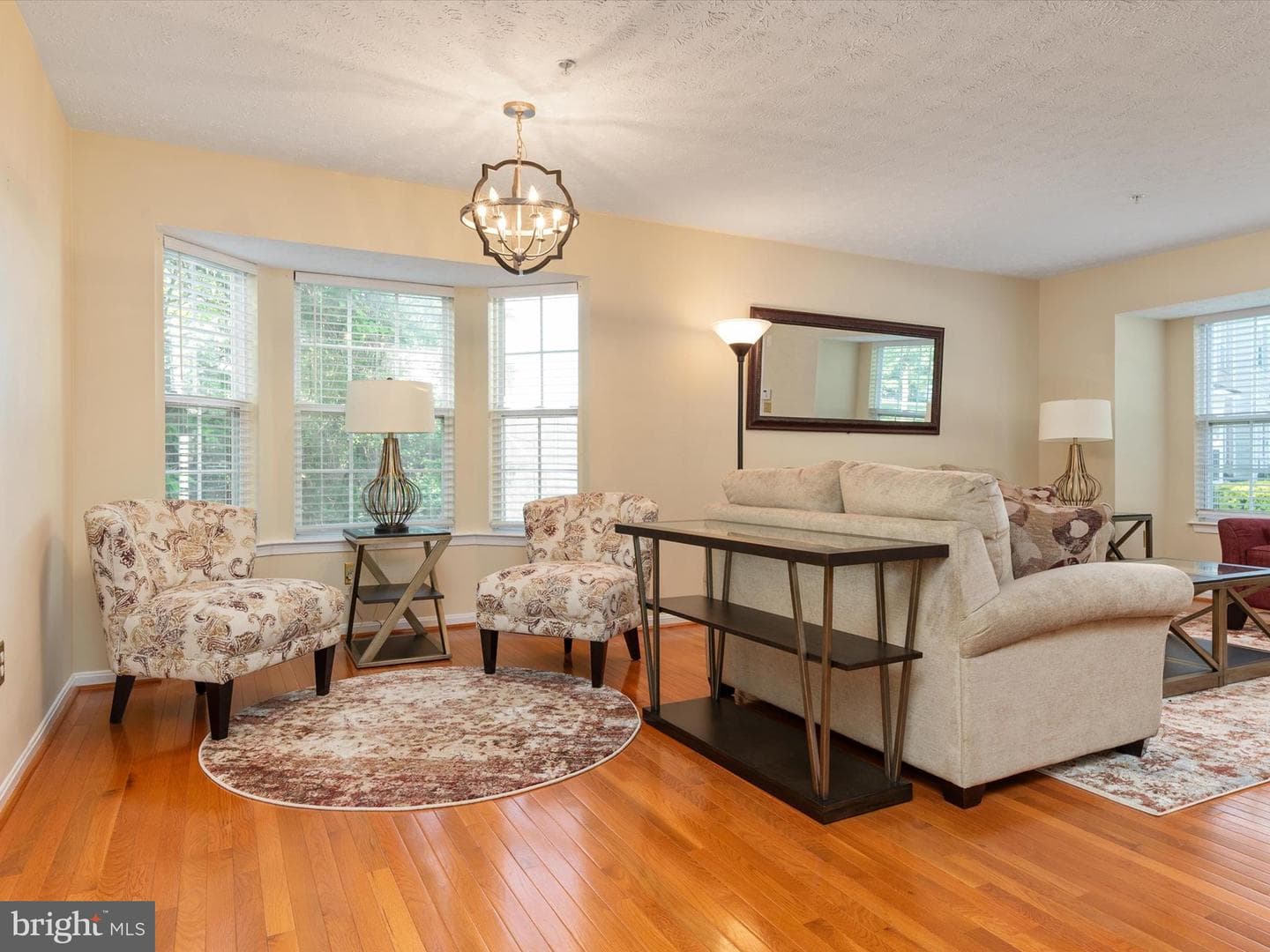 112 Perth Amboy Court photo 10