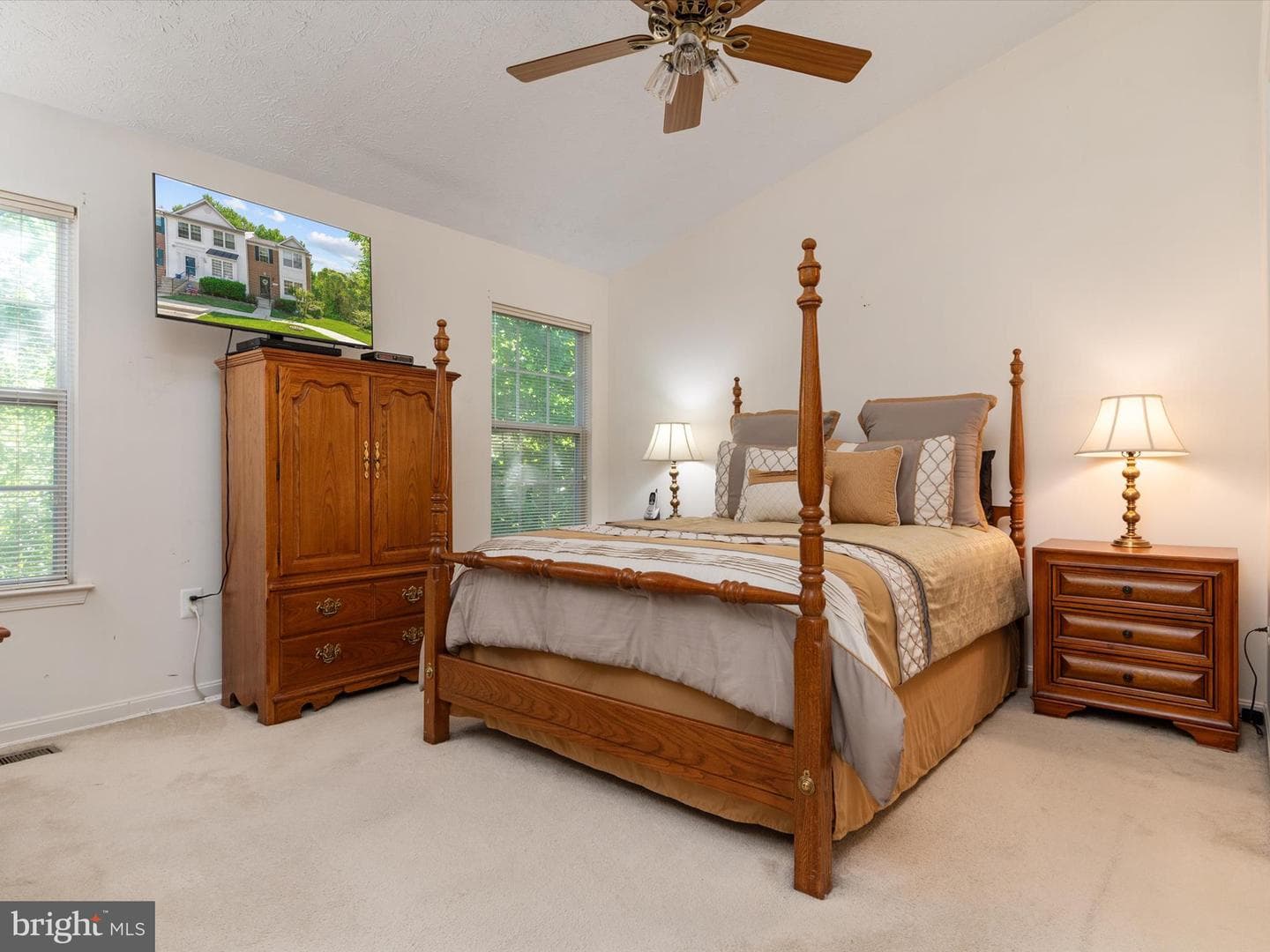 112 Perth Amboy Court photo 21