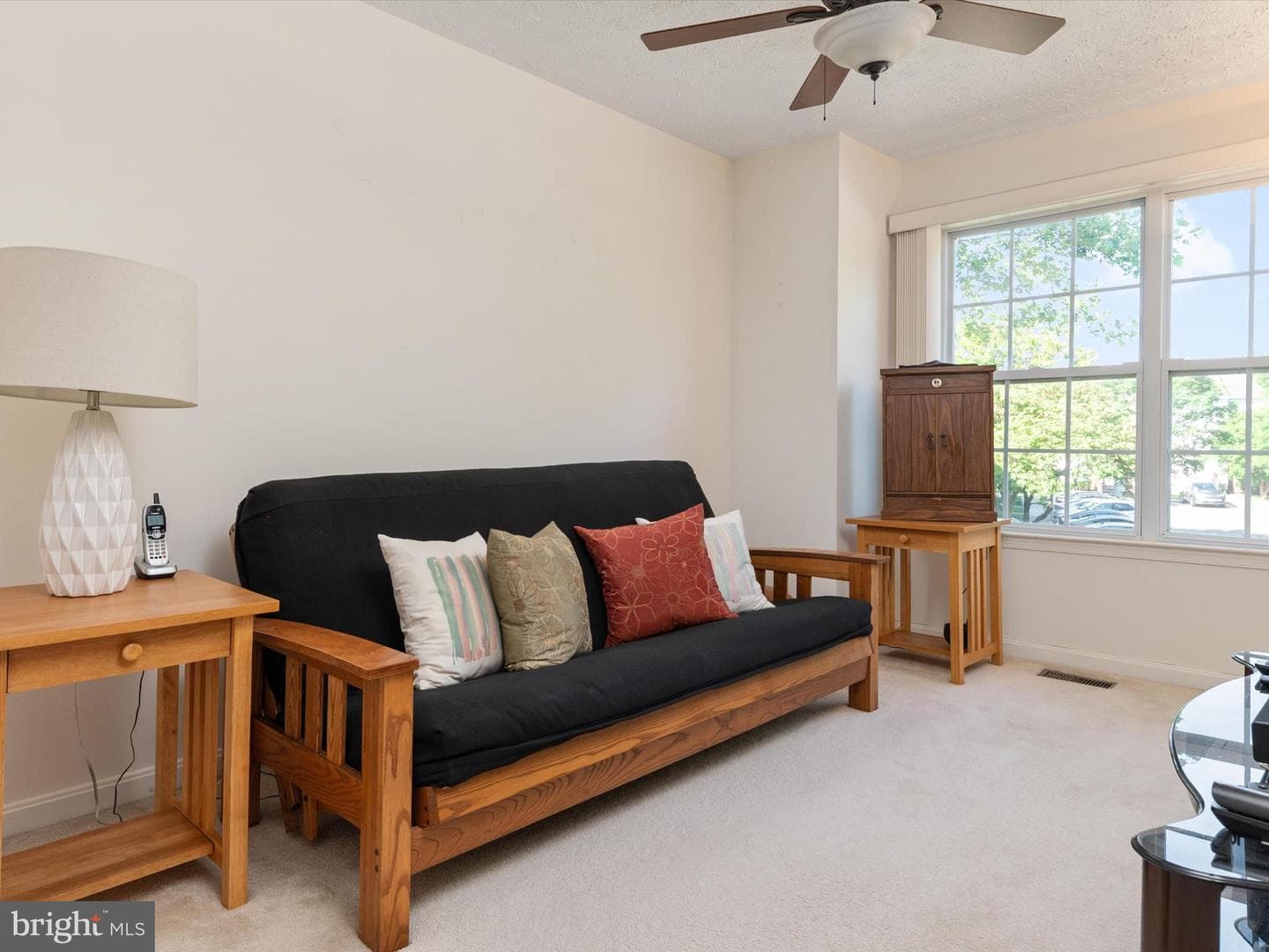 112 Perth Amboy Court photo 27
