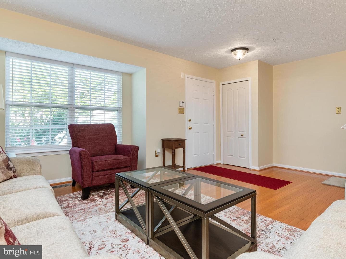 112 Perth Amboy Court photo 6