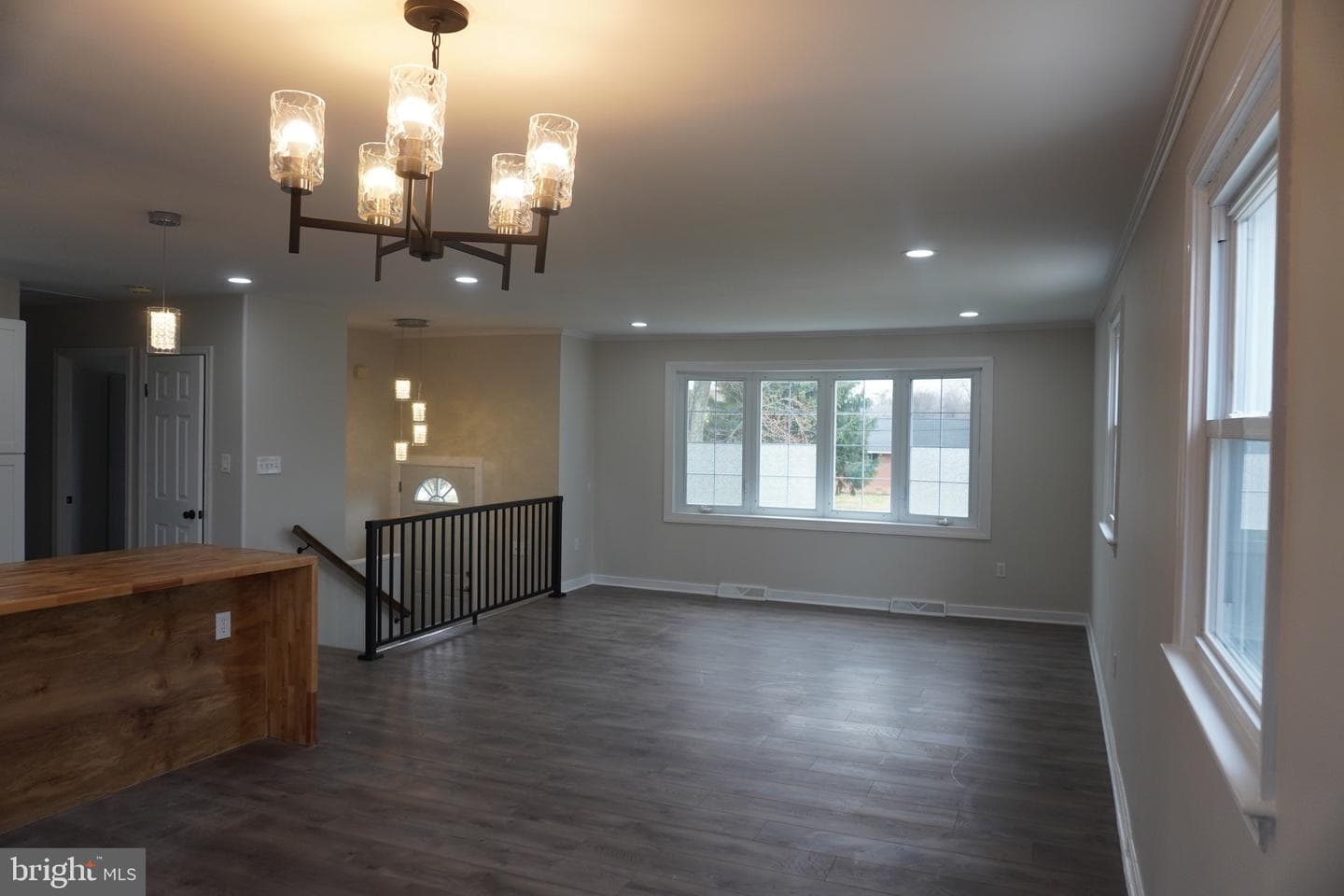 10122 Griff Drive photo 15
