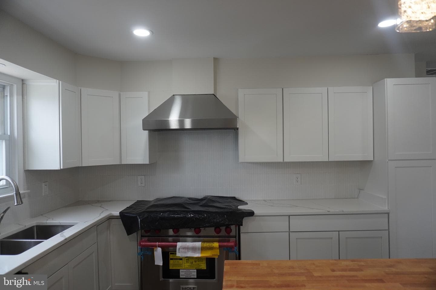 10122 Griff Drive photo 18