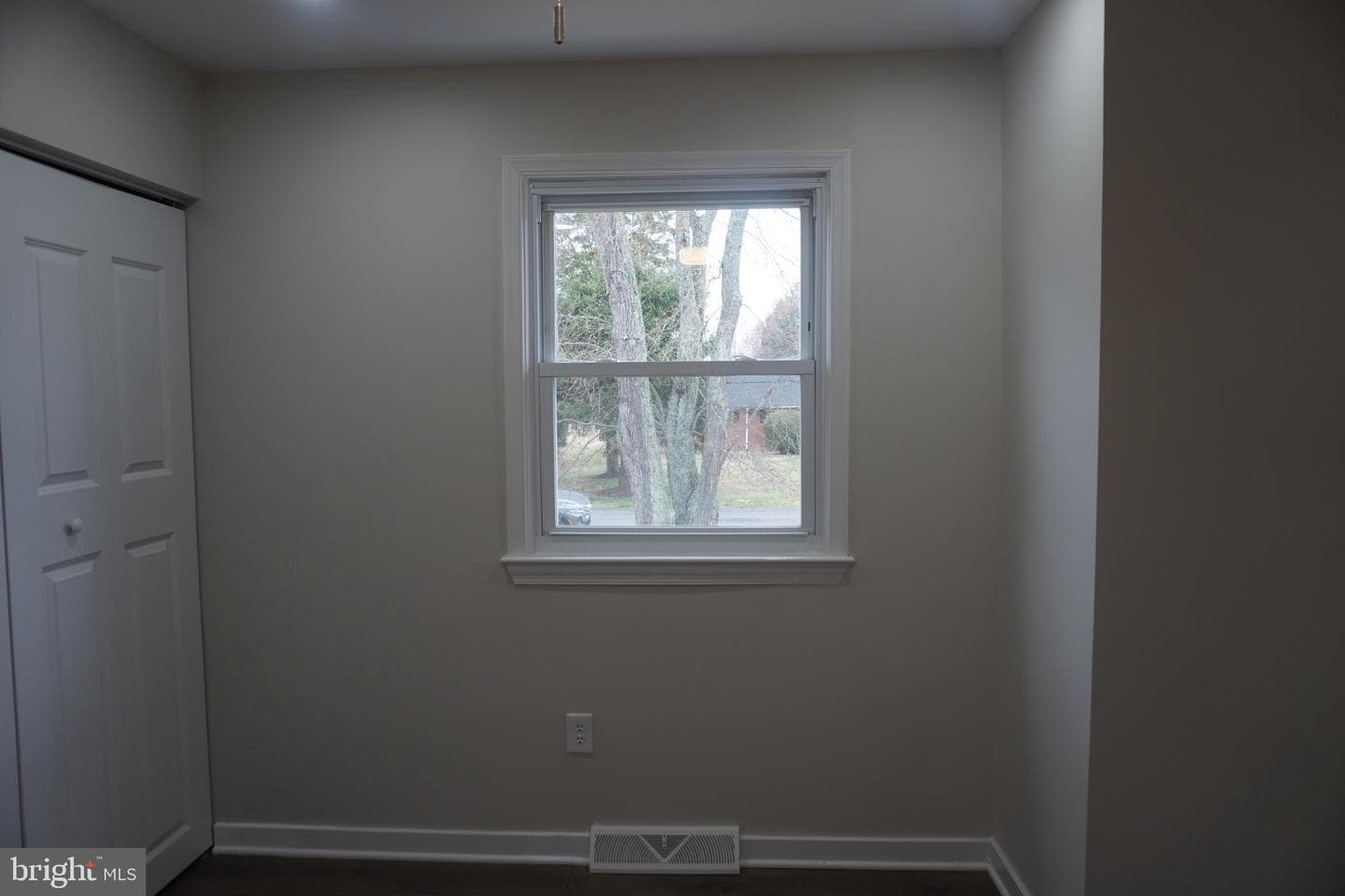 10122 Griff Drive photo 37