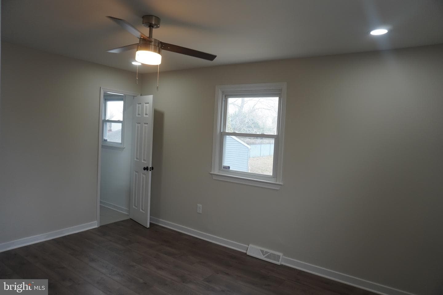 10122 Griff Drive photo 41