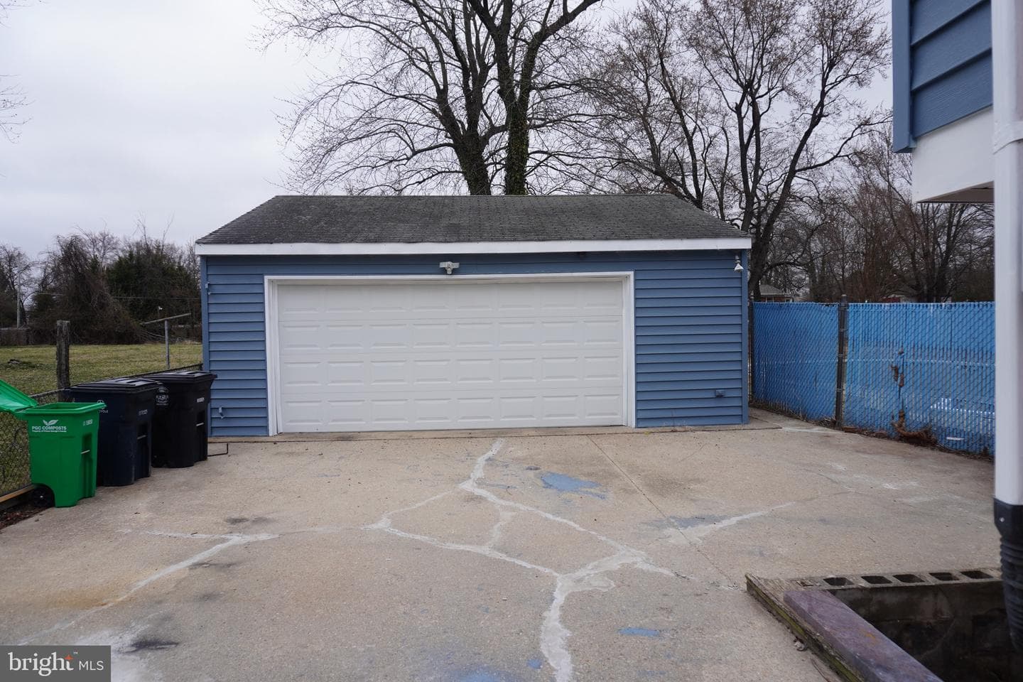 10122 Griff Drive photo 73
