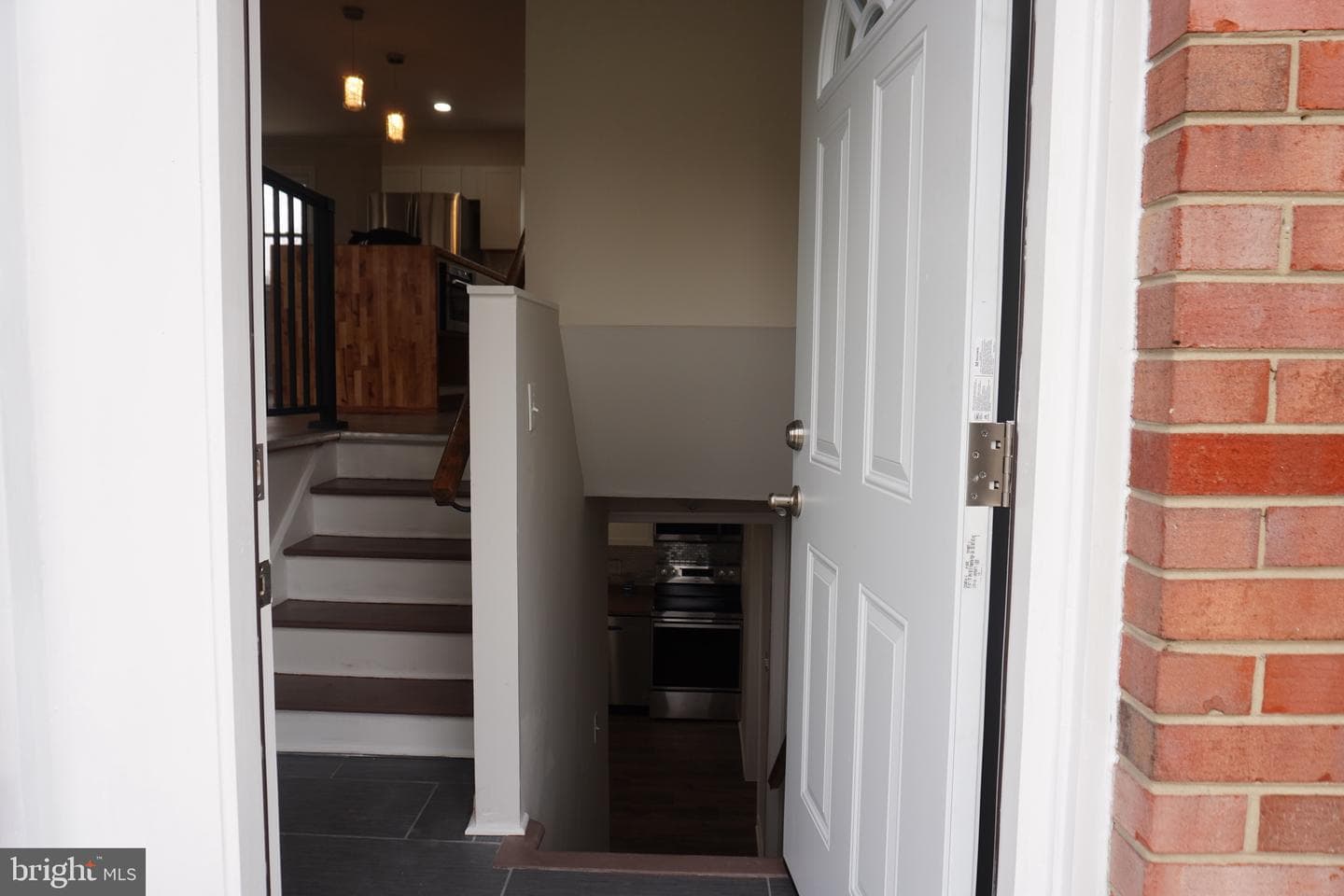 10122 Griff Drive photo 9