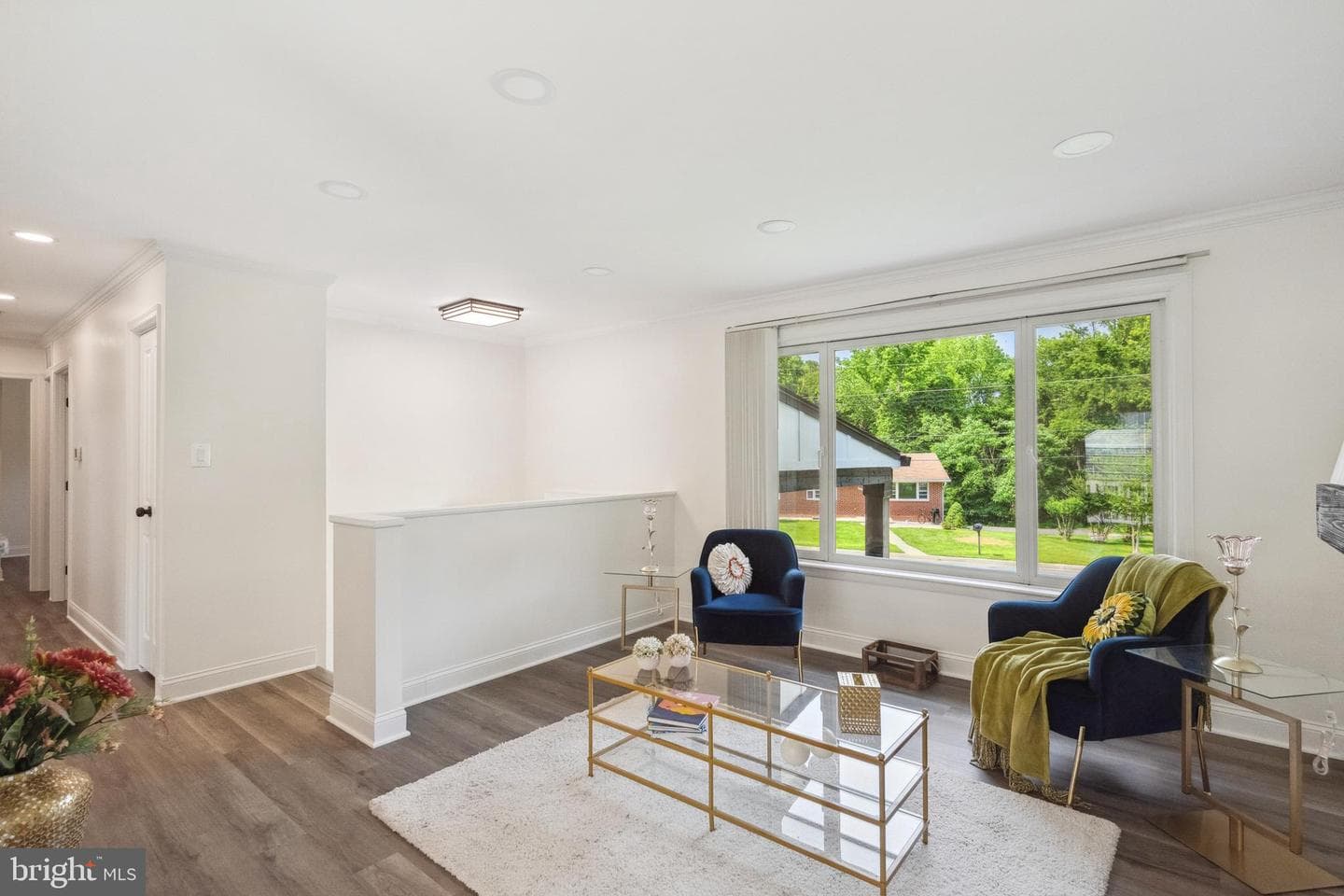 1815 Hollydale Road photo 17