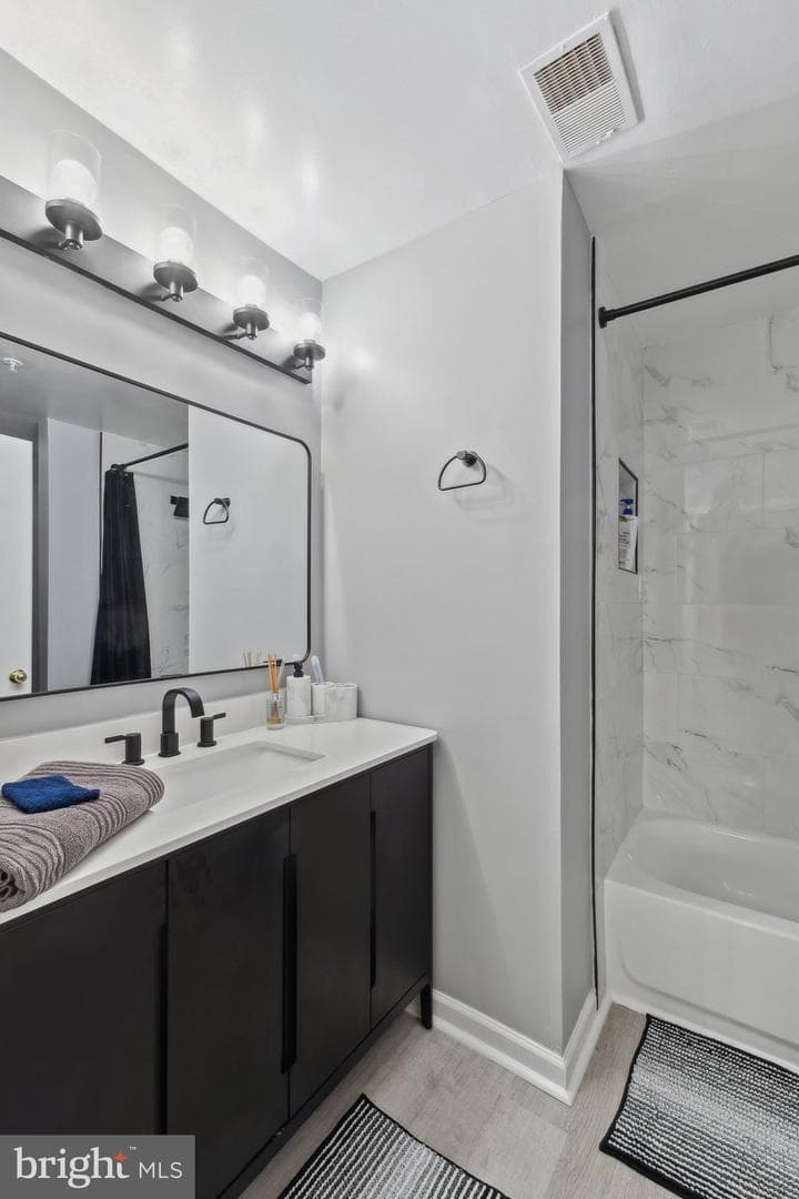 15609 Everglade Lane #f002 photo 14