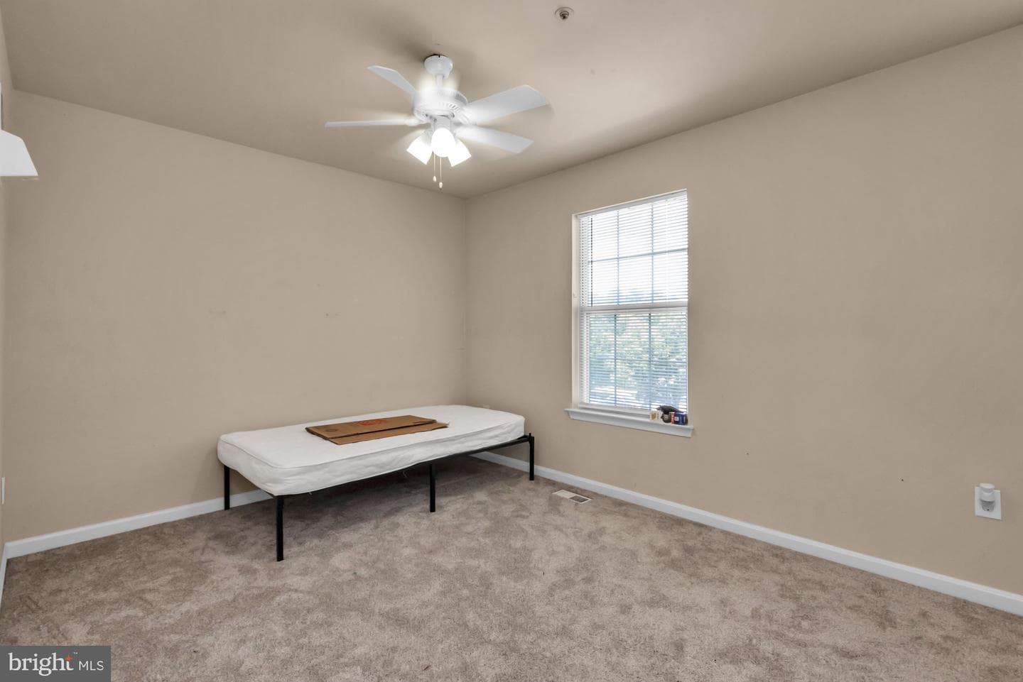 6029 Surrey Square Lane photo 14