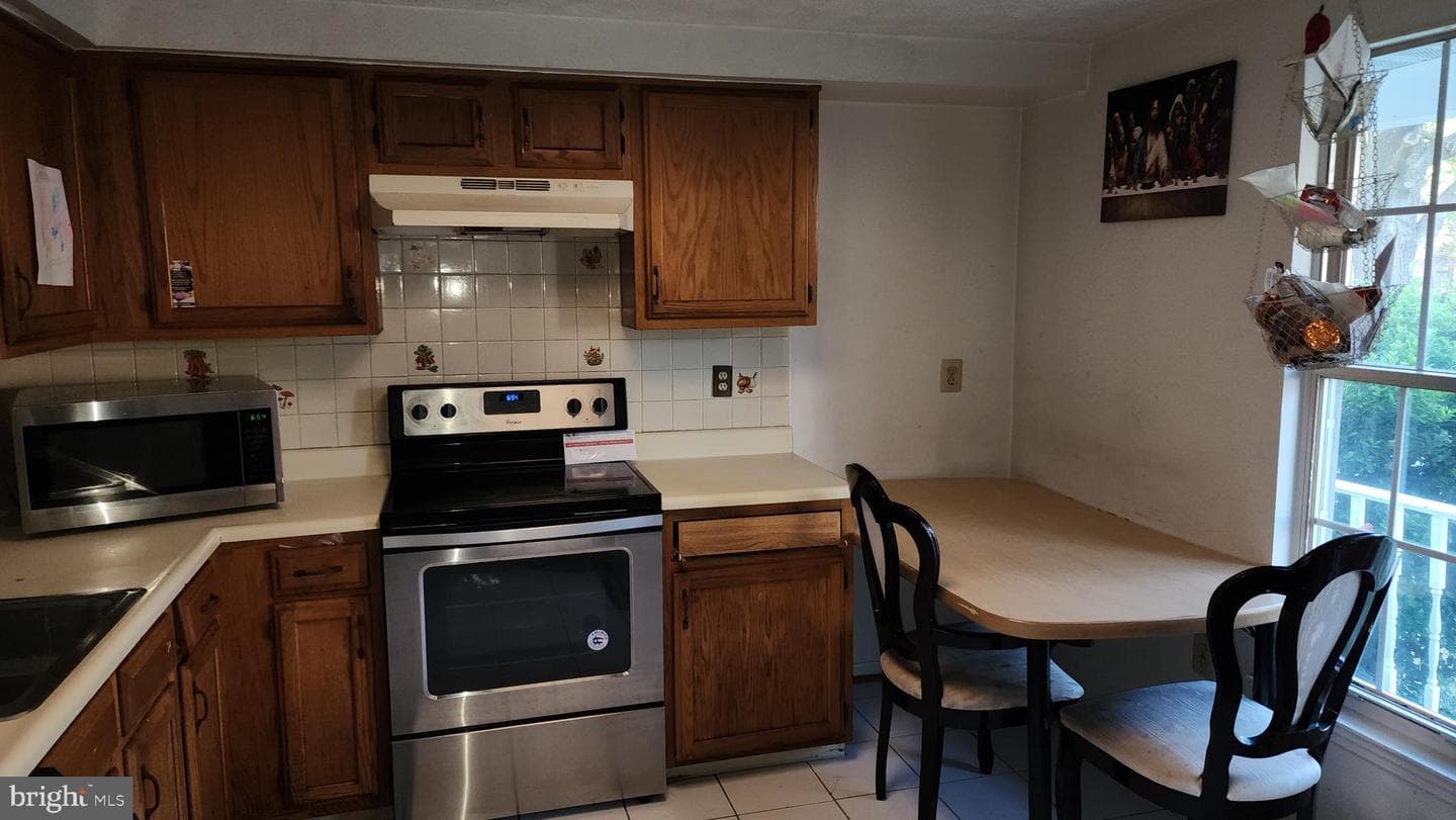 10614 Hockberry Way photo 6