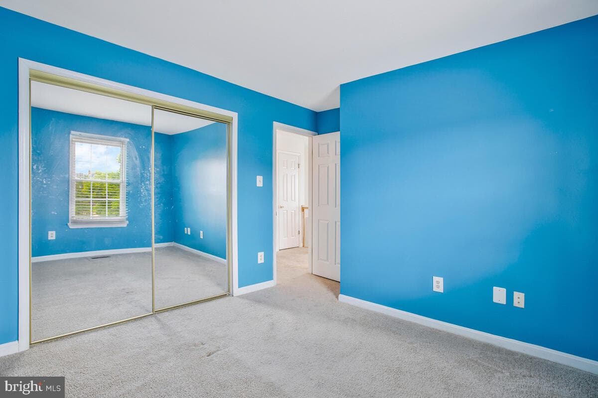 9213 Fairlane Place photo 33