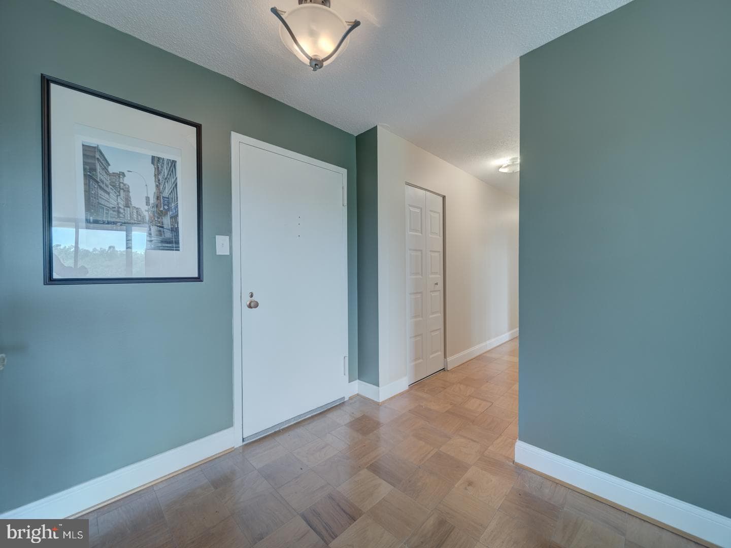 6100 Westchester Park Drive #804 photo 3