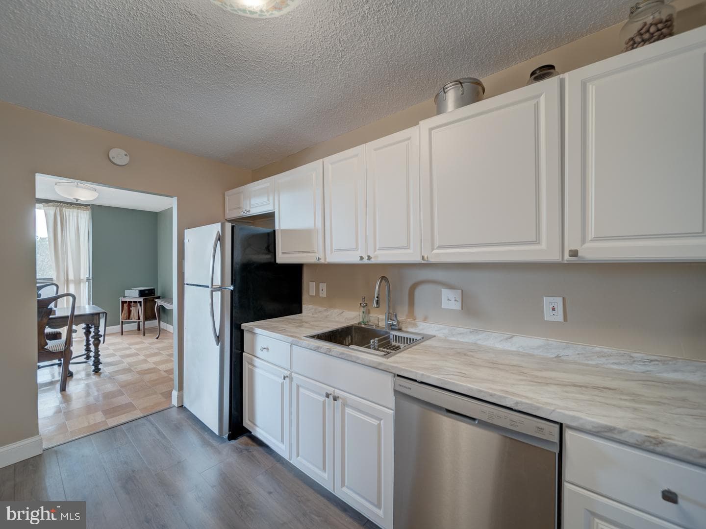 6100 Westchester Park Drive #804 photo 32