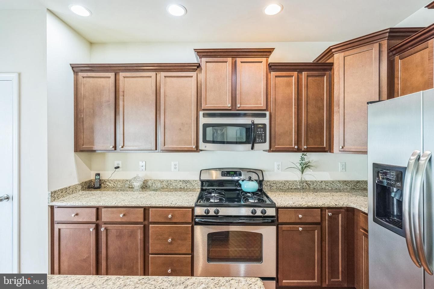 15214 N Berwick Lane photo 7