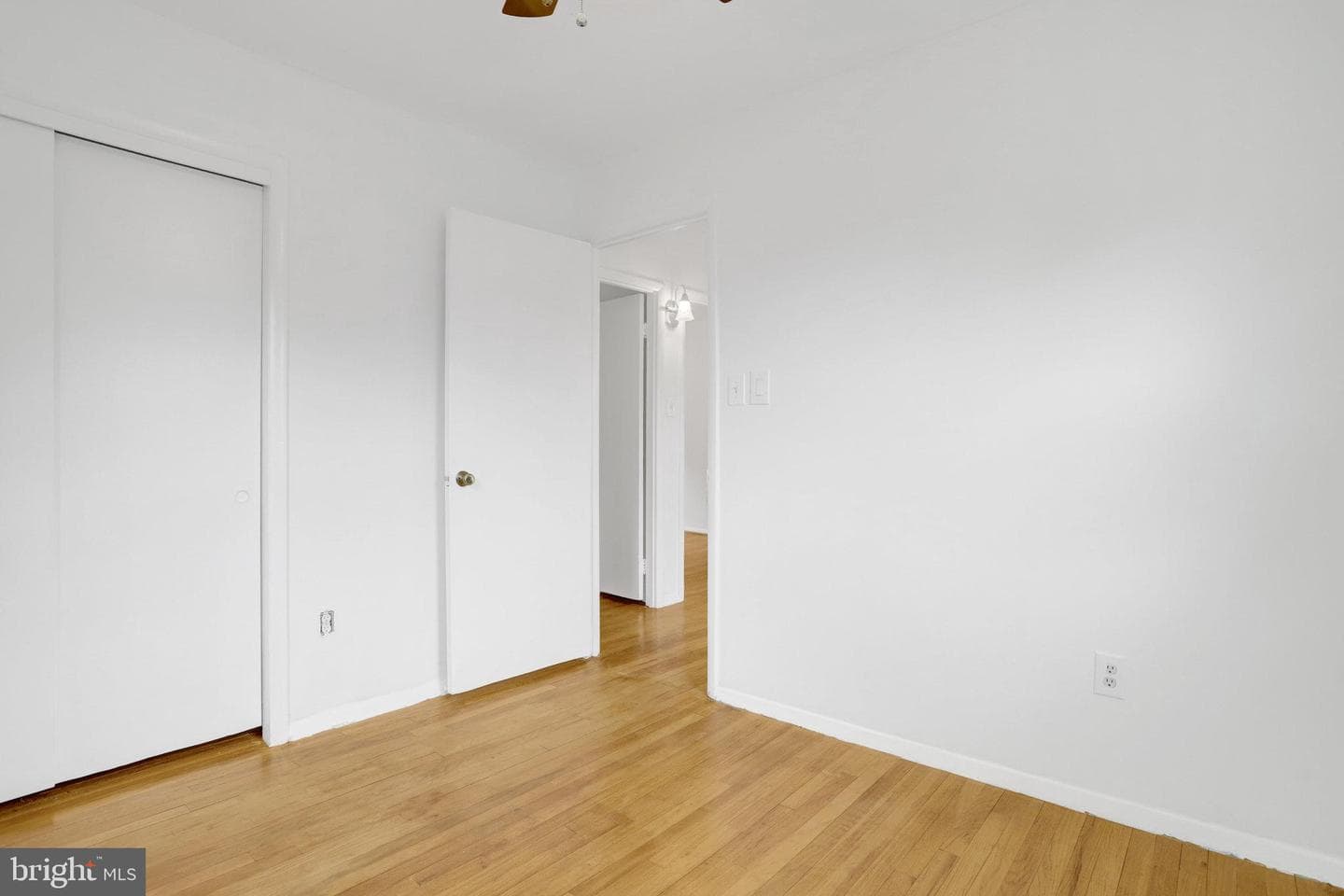 1501 Stirling Court photo 13