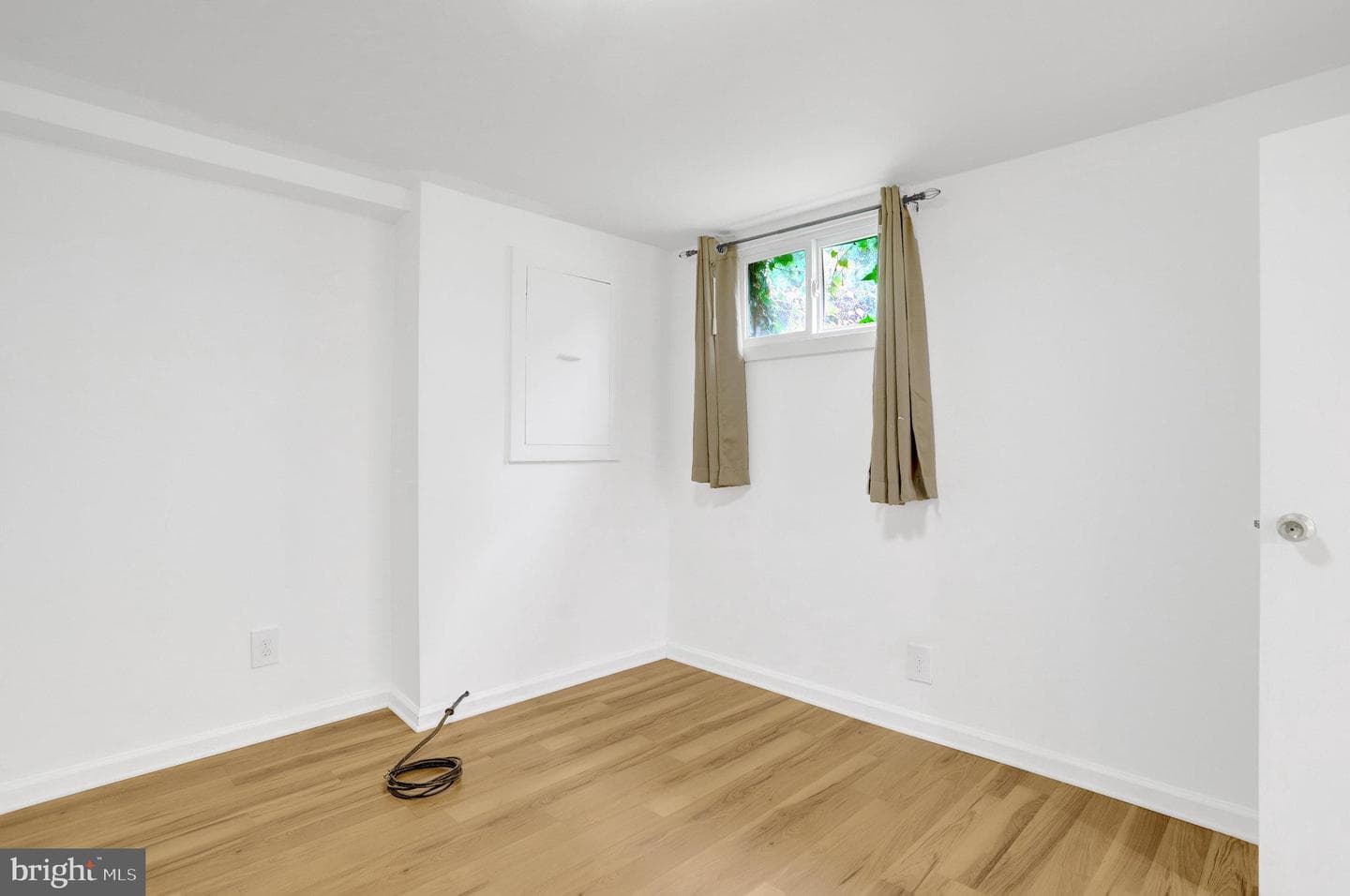 1501 Stirling Court photo 18
