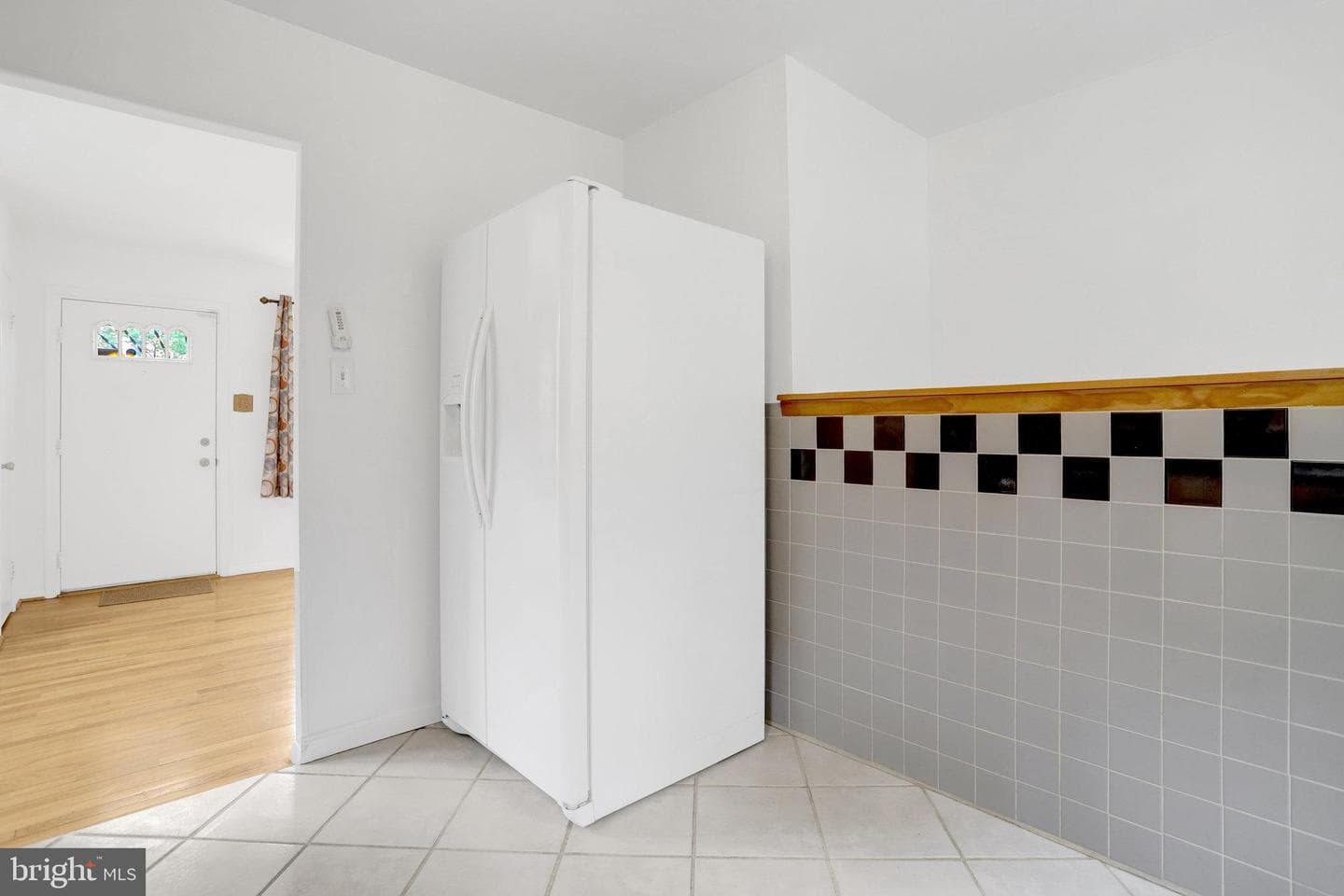 1501 Stirling Court photo 5