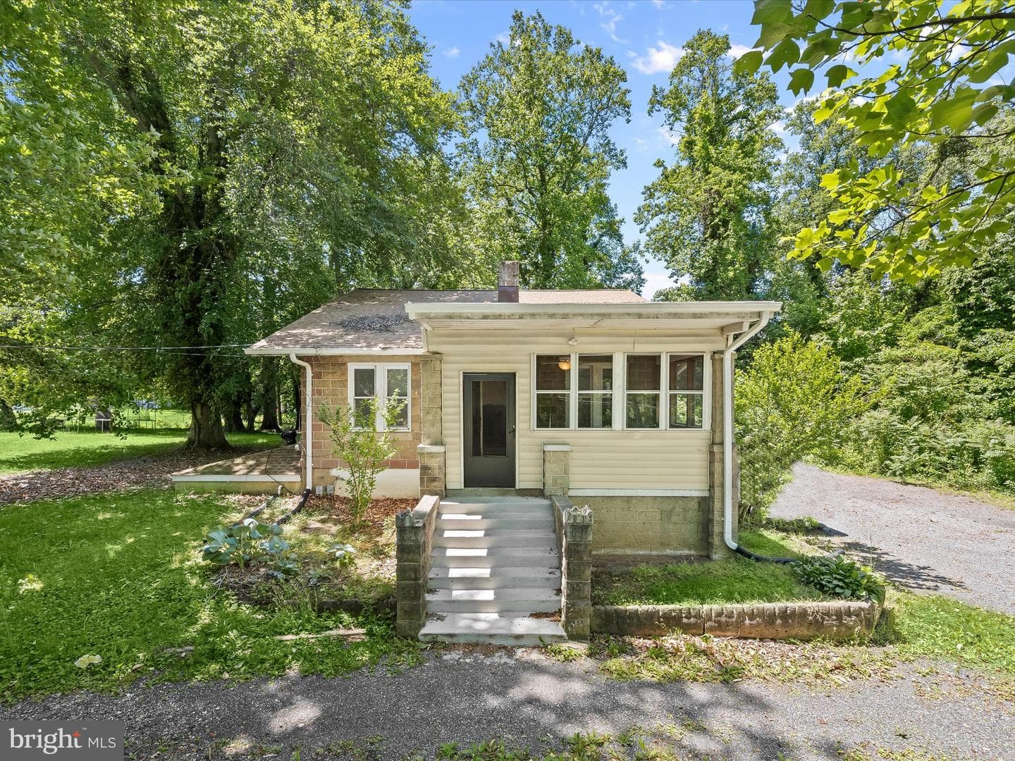 1812 64th Avenue photo 2